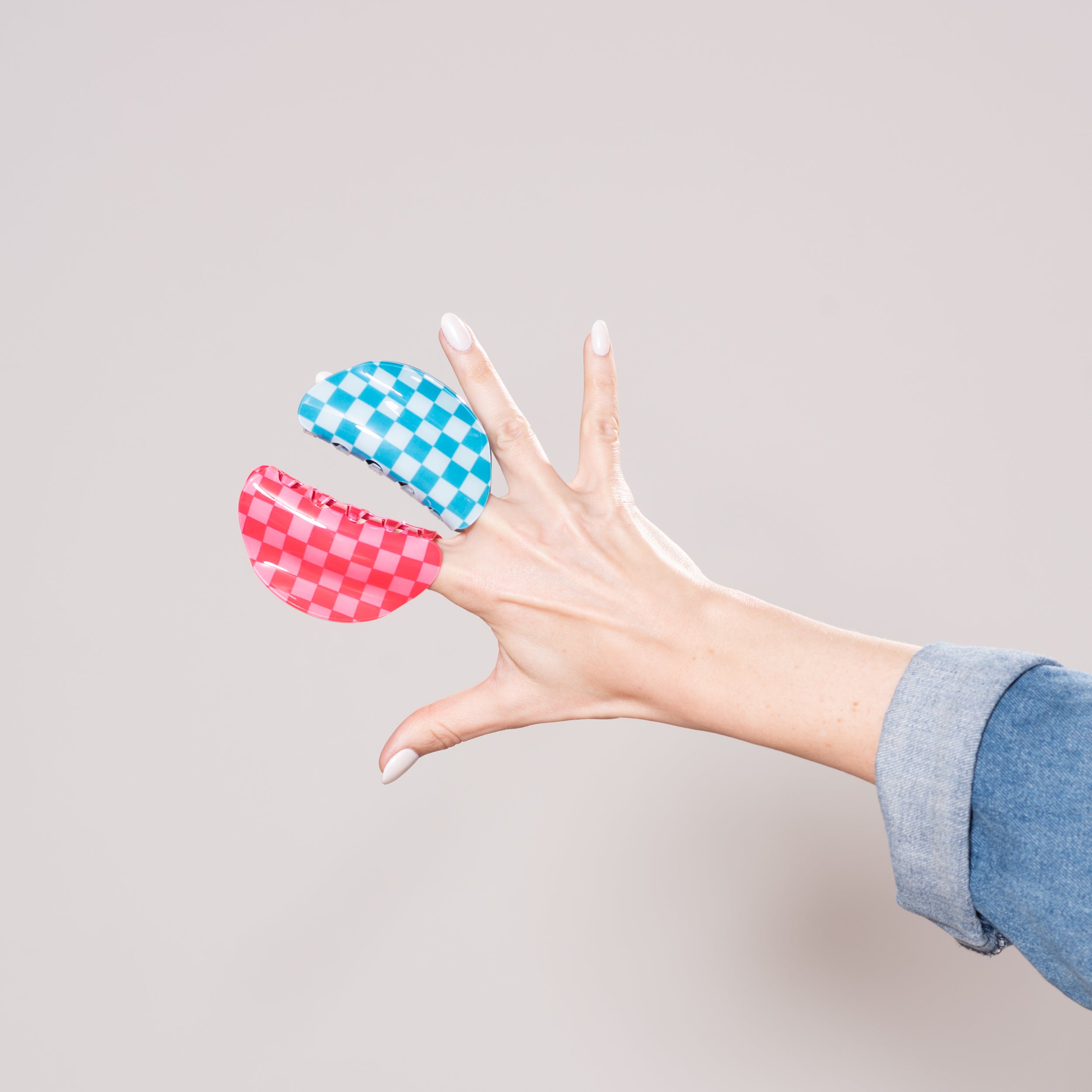 Set of Two Check Claws