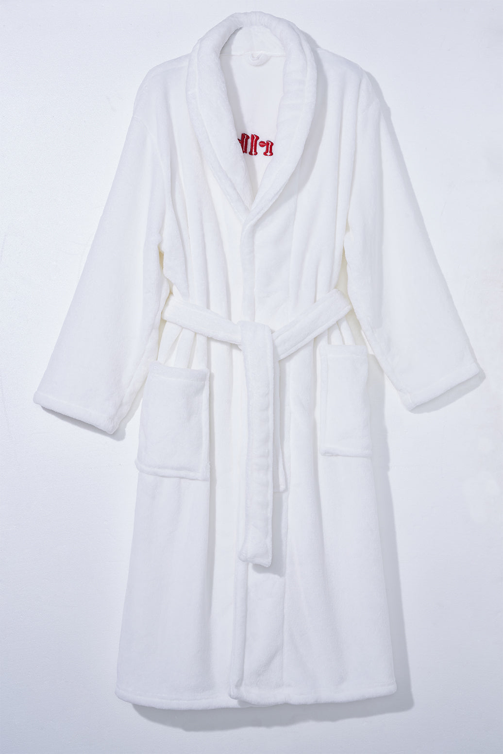 Girlboss Plush Robe - Cocus Pocus