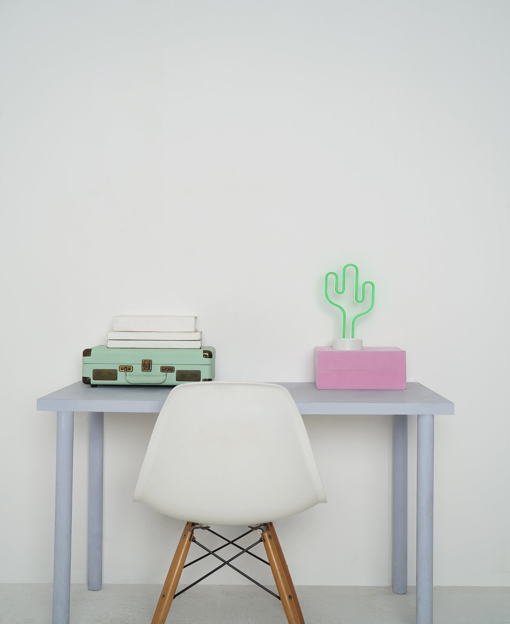 Cactus Neon LED Desktop Lamp - Cocus Pocus